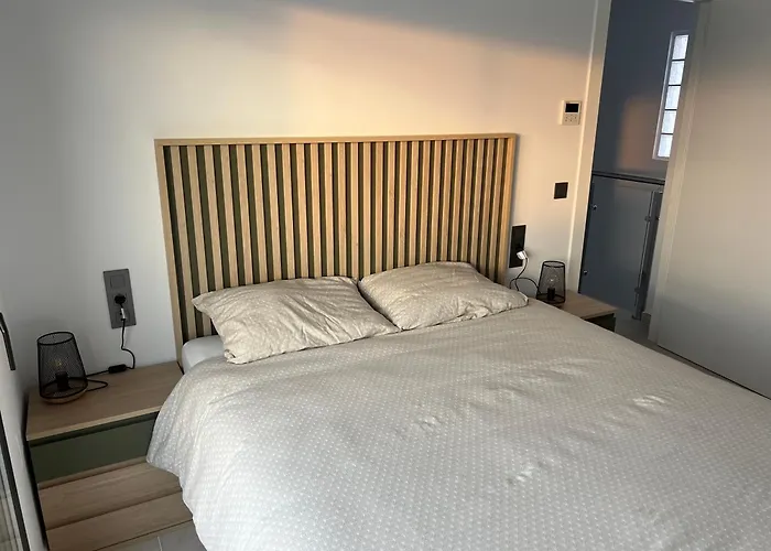Beautiful Villa In Benijofar With Private Pool And Pet Friendly